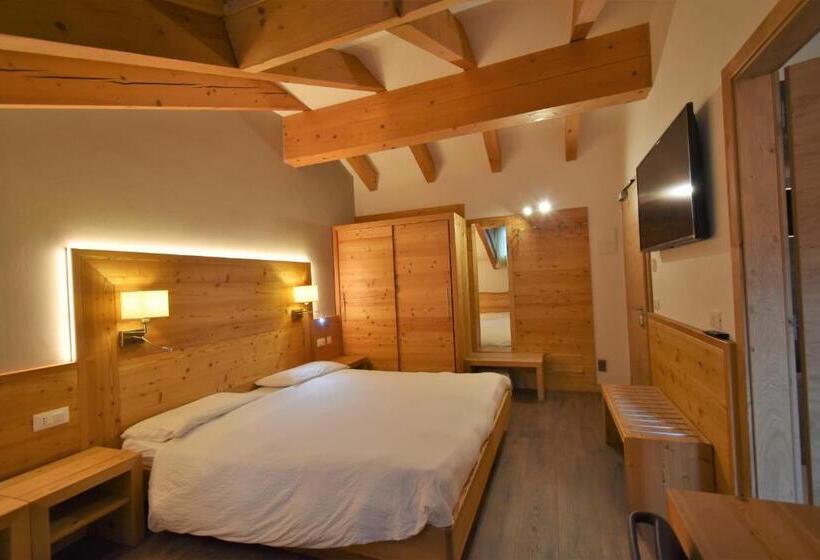 هتل Garni Arnica S