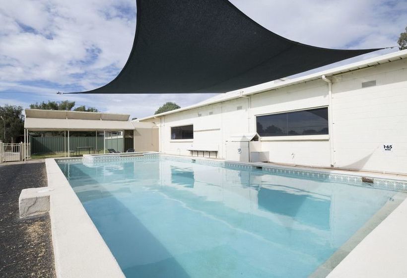 فندق Benalla Tourist Park