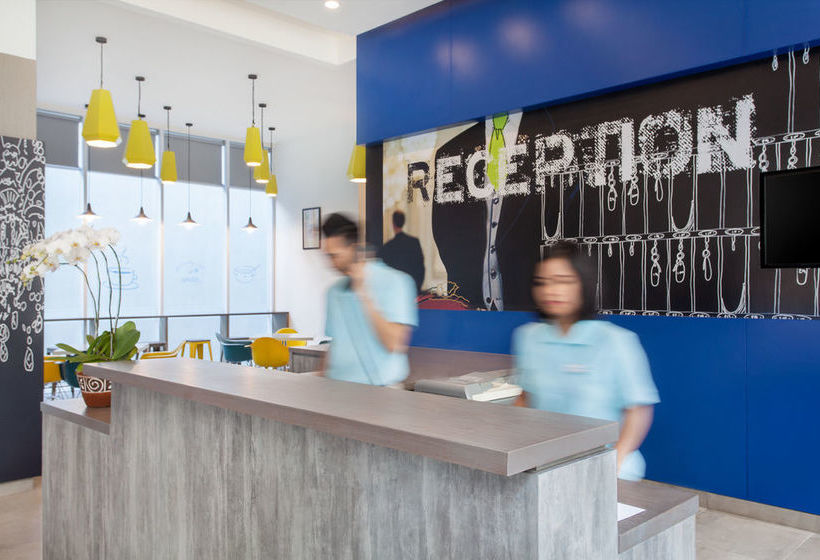 ホテル Ibis Budget Jakarta Tanah Abang