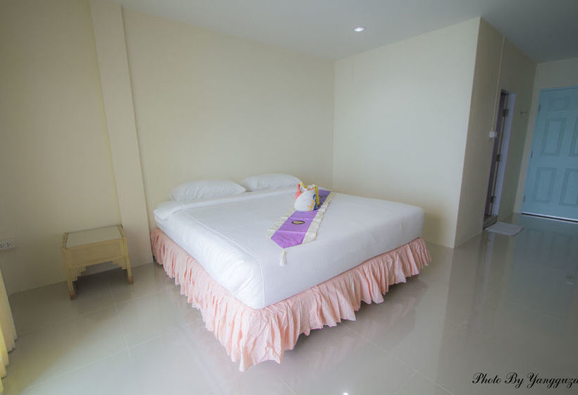 بنسيون Anantachai Guest House