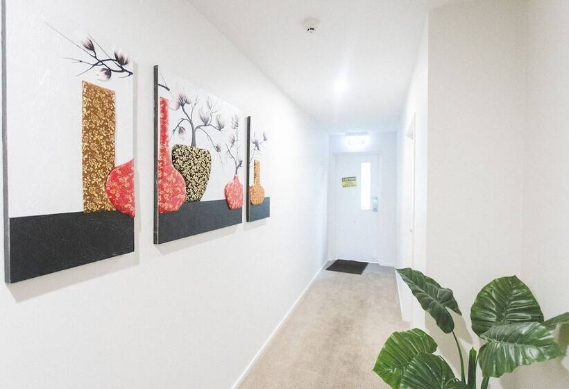 پانسیون Colombo Lodge