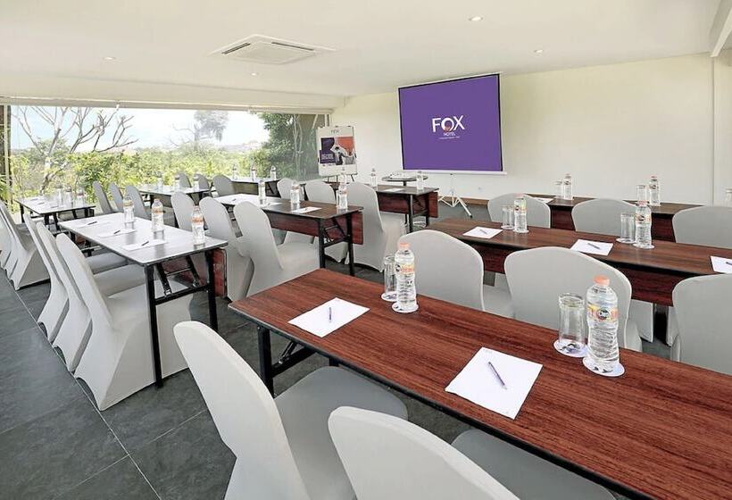 استراحتگاه Fox Hotel Jimbaran Beach