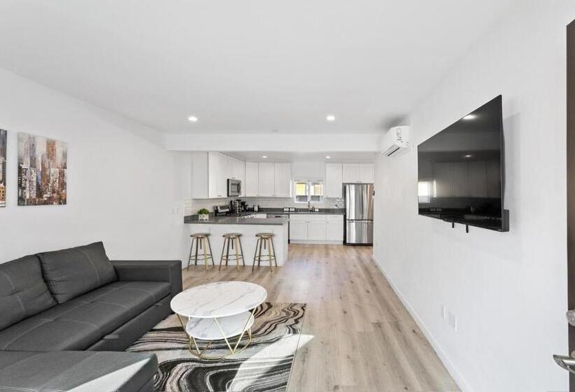 צימר Muirfield Chic City Bungalow With Parking