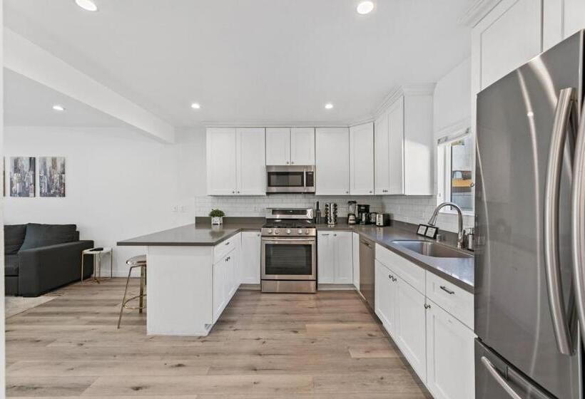 צימר Muirfield Chic City Bungalow With Parking