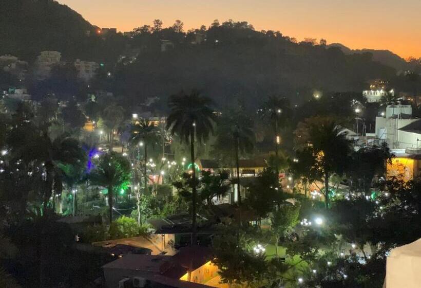 فندق Mount Abu Spring Valley