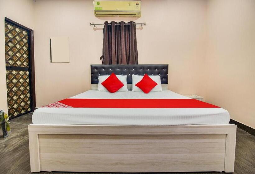 فندق Goyal Inn