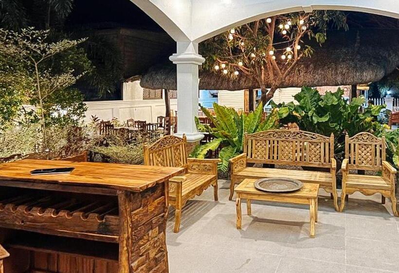 مبيت وإفطار Reddoorz At Casa Rafaelle Transient Ilocos Sur