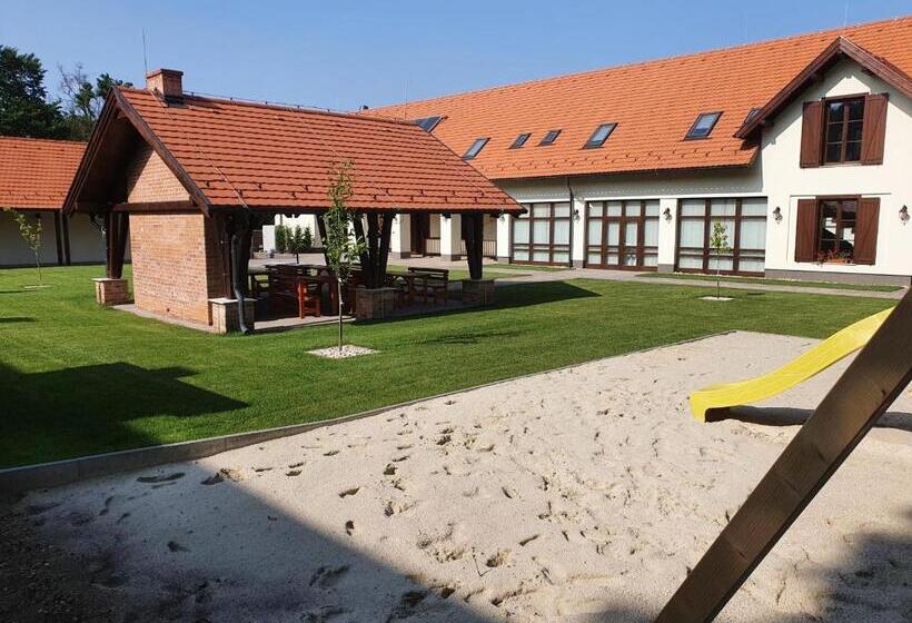 فندق Eco Ribellium