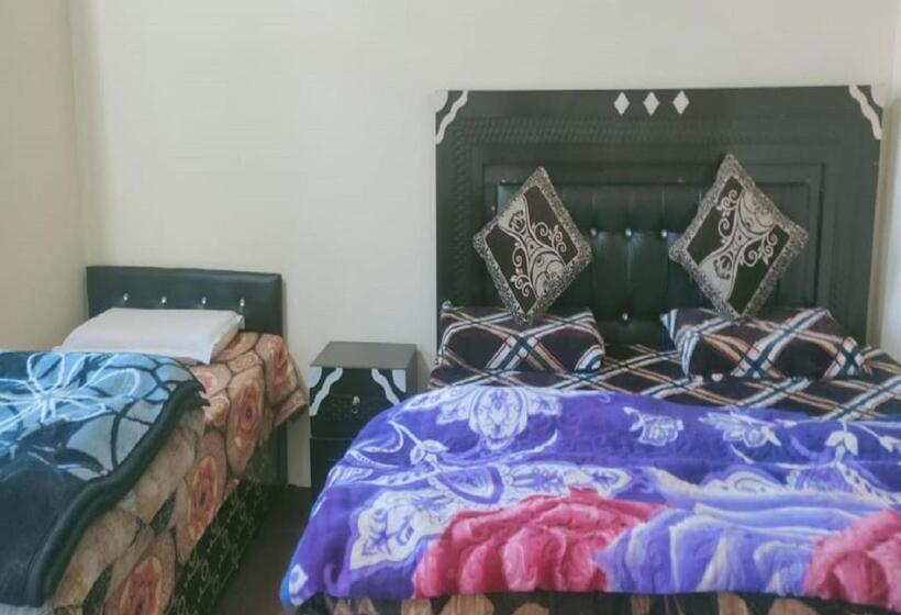 בית מלון כפרי The Himalayan View Resort Chopta Valley