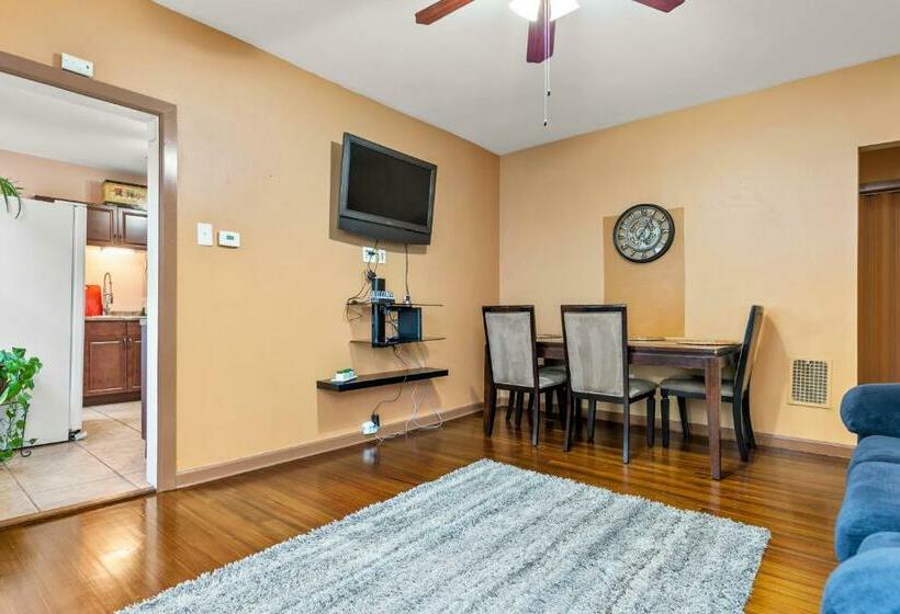 הוסטל The Blue Room Near Yale Hospital/bridgeport