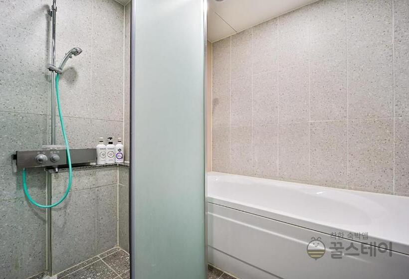 Browndot Hotel Guun