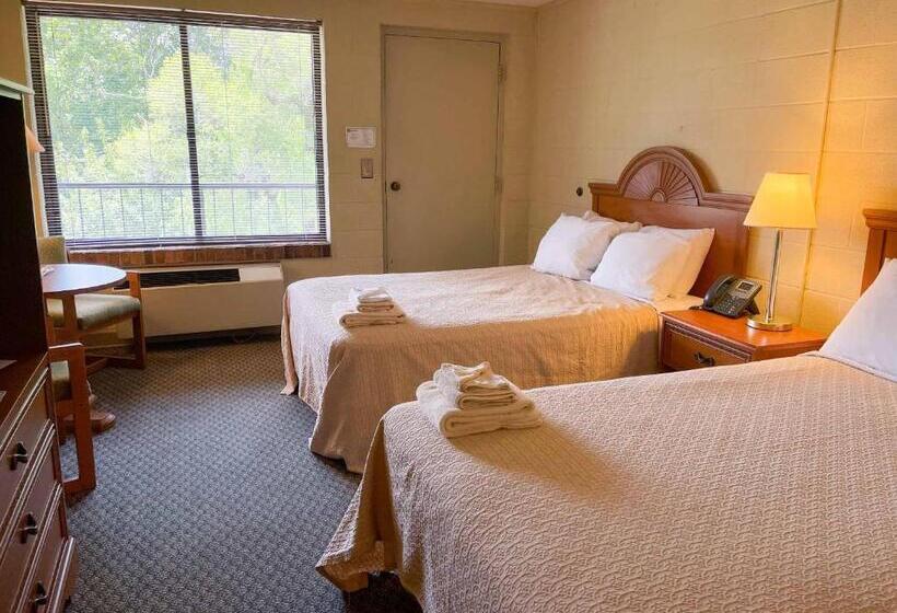 モーテル Hillside Lodge