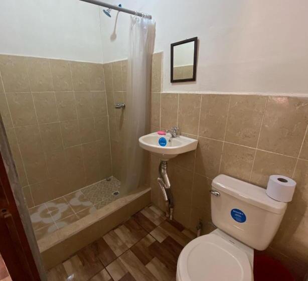 پانسیون Hostal Las 3 J