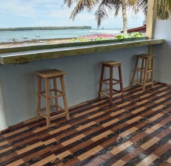 هاستل Friendly Losmen