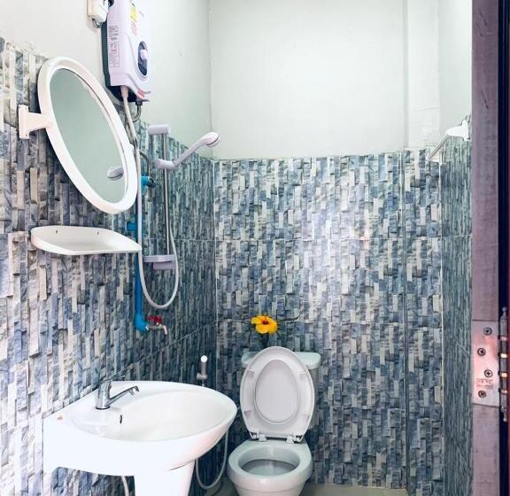 پانسیون Inthila Garden Guest House