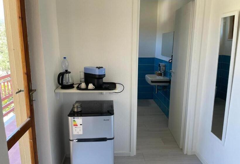 פנסיון Solanas Home Stay   Rooms