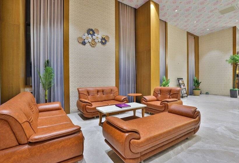 Fabhotel Prime Empyrean