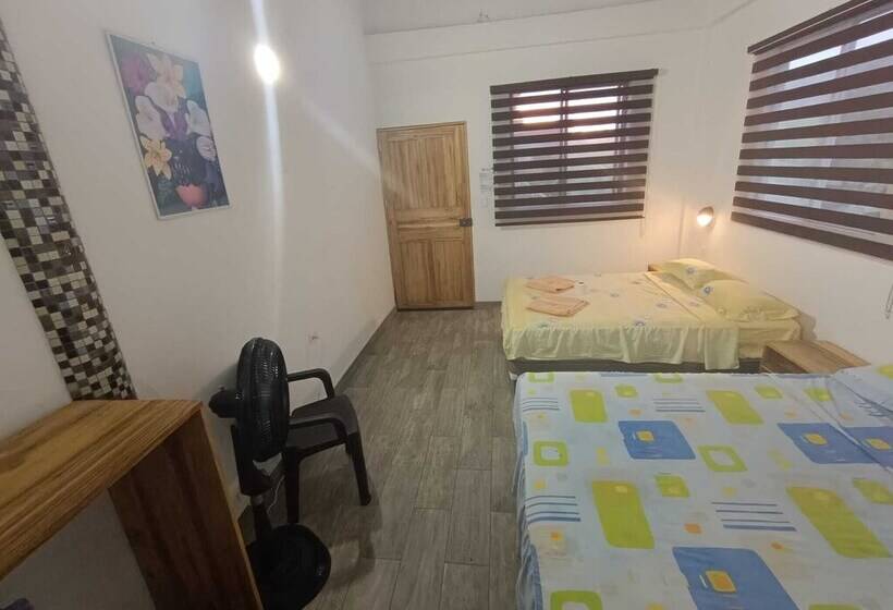 پانسیون Casa Shangri La