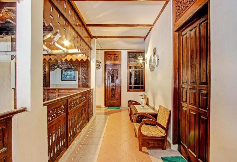 هتل Capital O 92894 Griya Lathifah Homestay Syariah