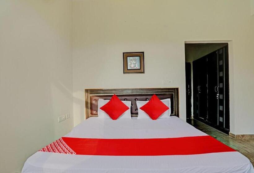 فندق Oyo Flagship Green Vatika Resort