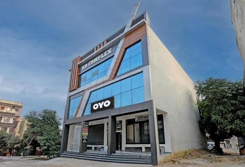 فندق Oyo Flagship Royal Residency
