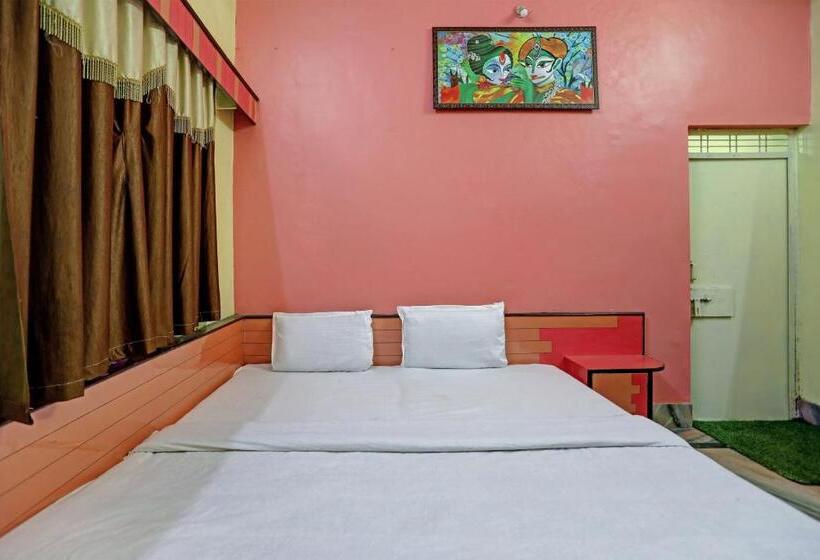 Oyo Hotel Ram Ji Vatika