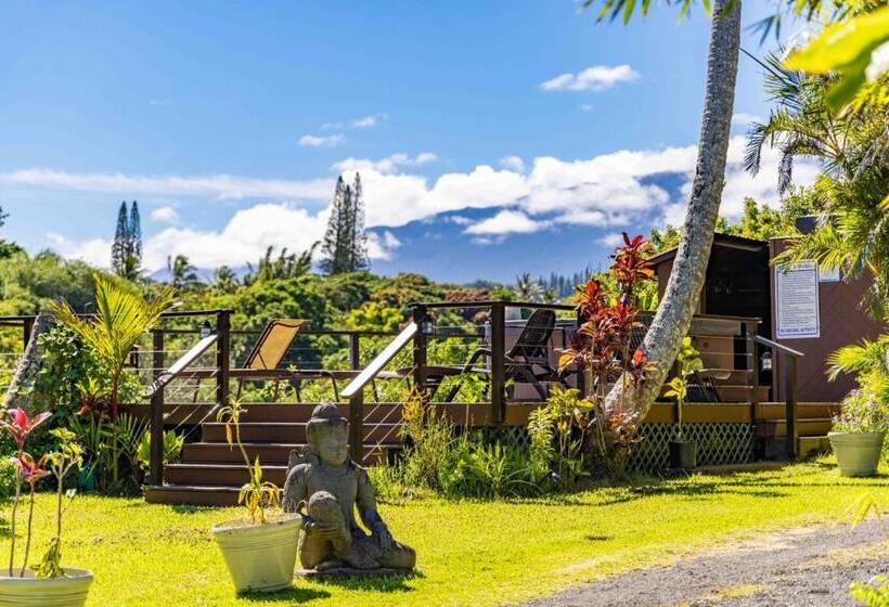 酒店 Gardenia Room On Tropical Lush Farm In Haiku, Maui