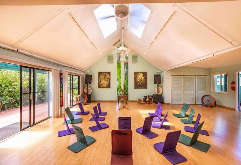 酒店 Gardenia Room On Tropical Lush Farm In Haiku, Maui
