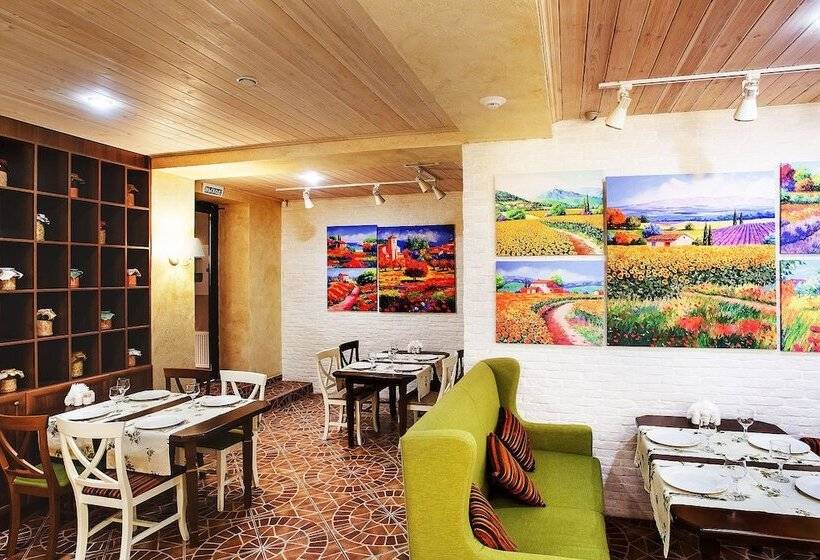 فندق City & Business