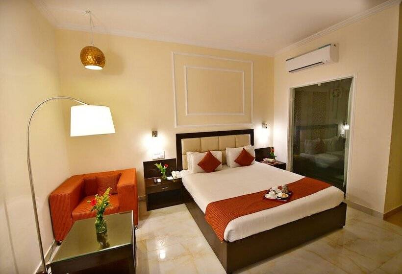 فندق Kadamb Kunj Resort   Bharatpur