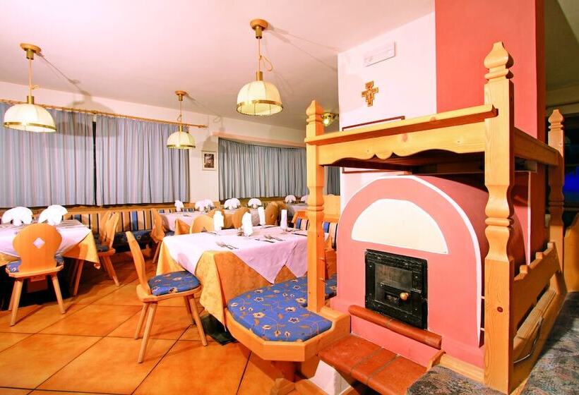 هتل Villetta Maria Cottage