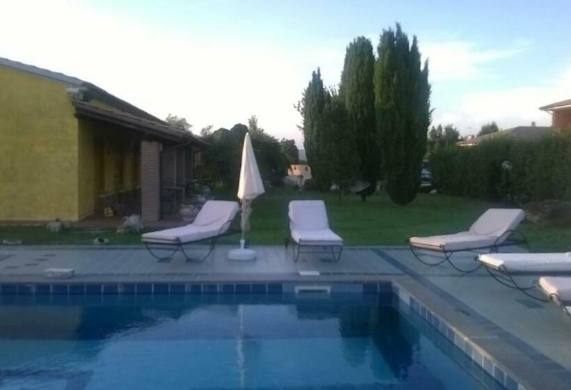 Отель Agriturismo Il Prataccio
