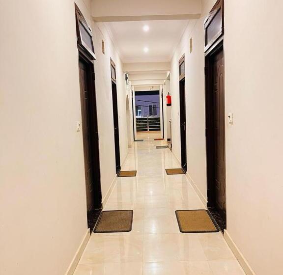 בית מלון כפרי Av Guest House