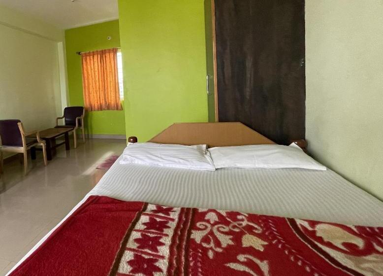 호텔 Staymaker Yashaswini Residency