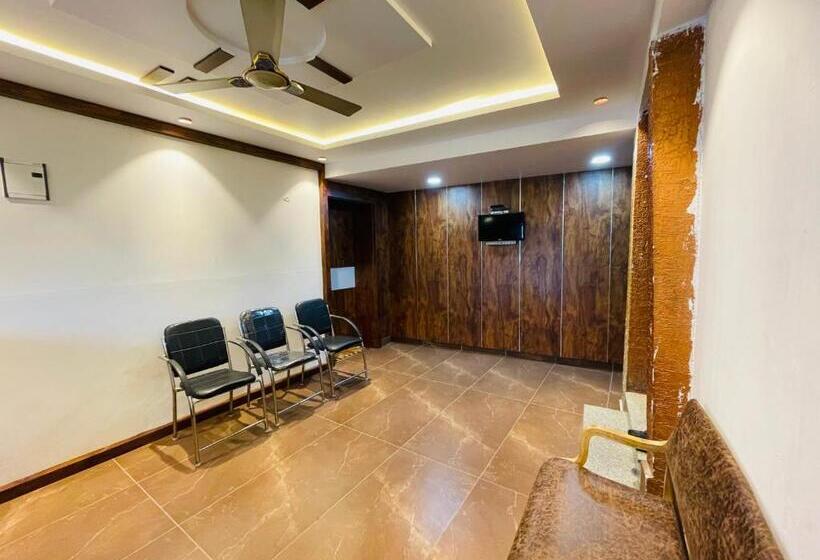 호텔 Staymaker Yashaswini Residency