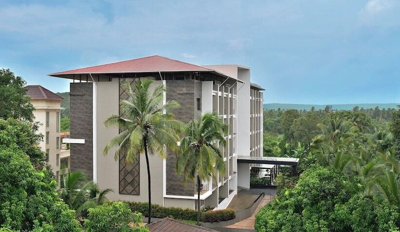 ホテル Citadines Arpora Nagoa Goa