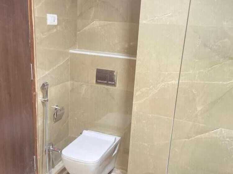 فندق High Rise Regency