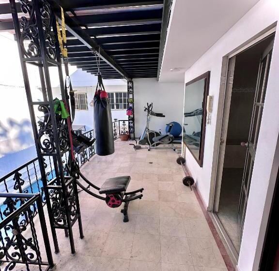 پانسیون The View Hostel & Lounge