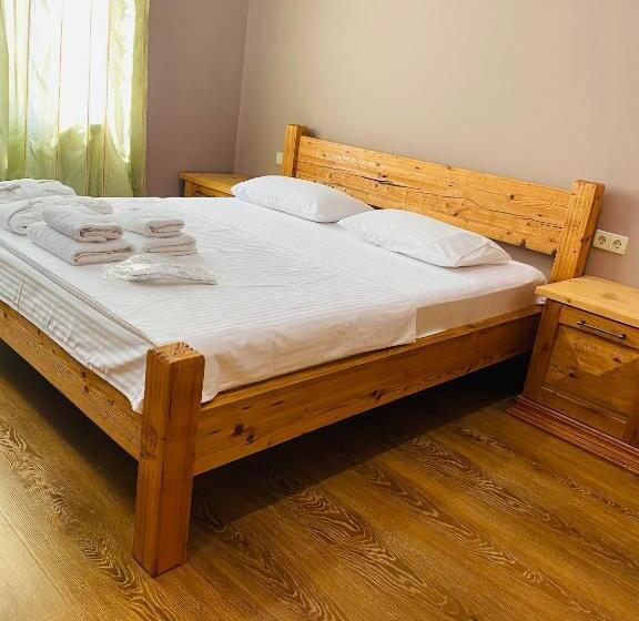 پانسیون Eco Village Tskaltubo