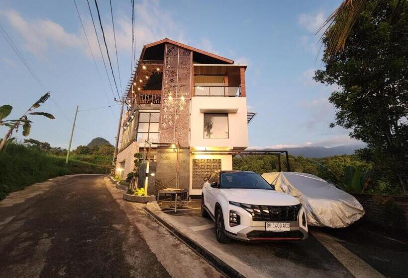 민박 Taman Dari Villa
