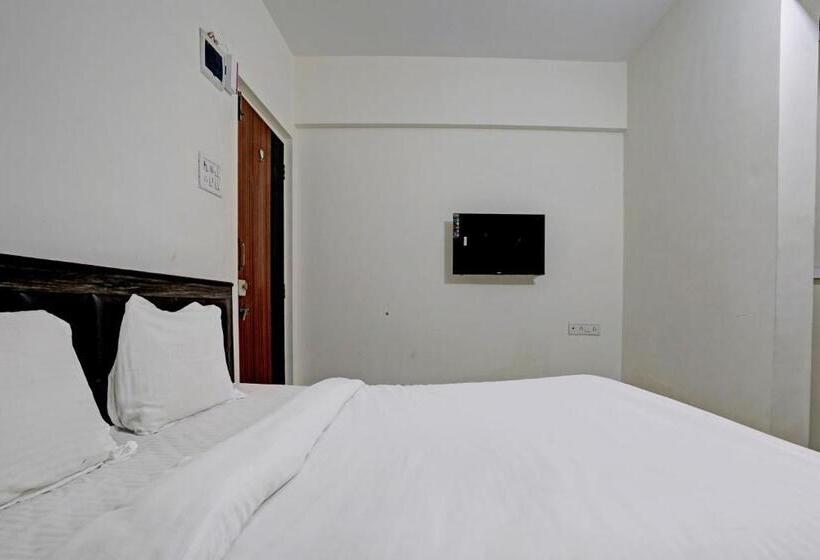 בית מלון כפרי Oyo The Maharaja Place