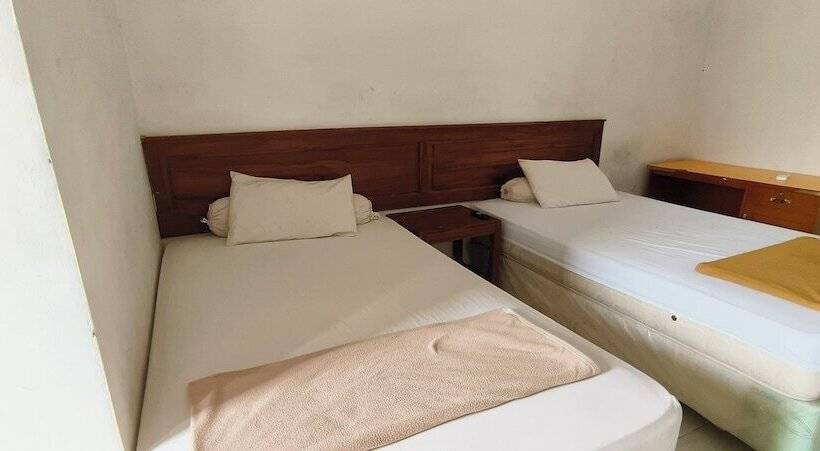 هتل Oyo 92751 Marang Homestay Syariah