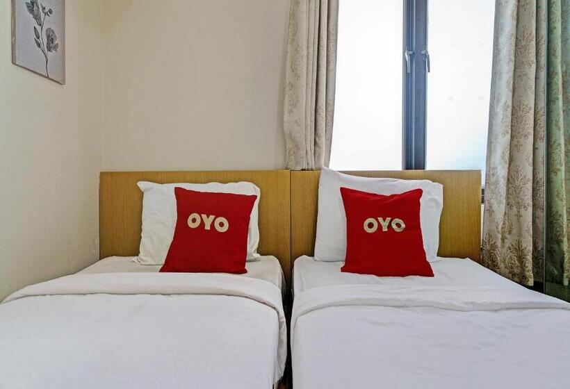 בית מלון כפרי Oyo 92772 Losmen Diah Syariah