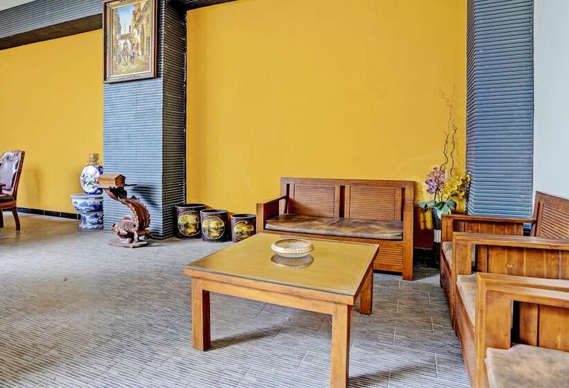 בית מלון כפרי Oyo 92773 Griya Trubus Syariah