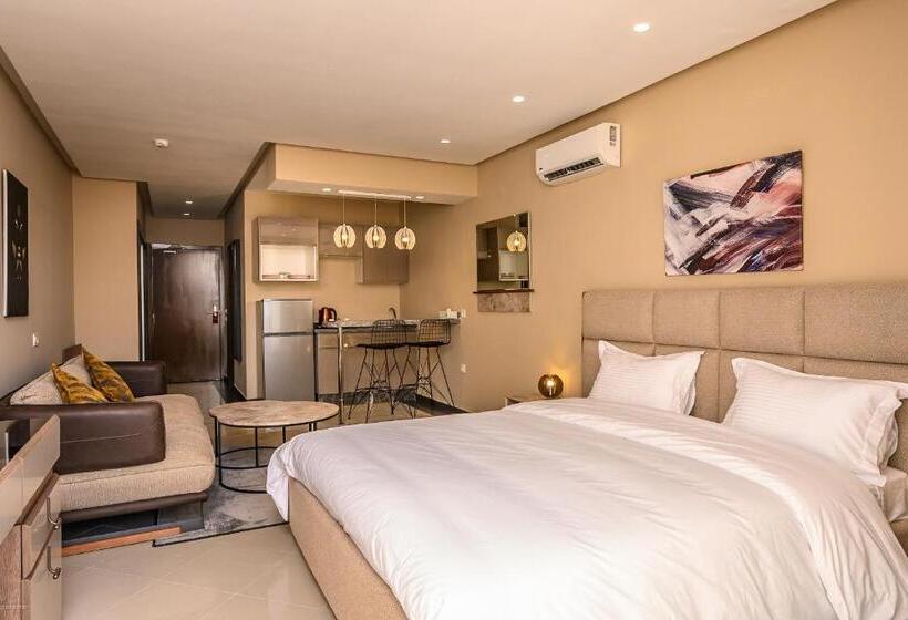 فندق Playa Del Pacha Suites