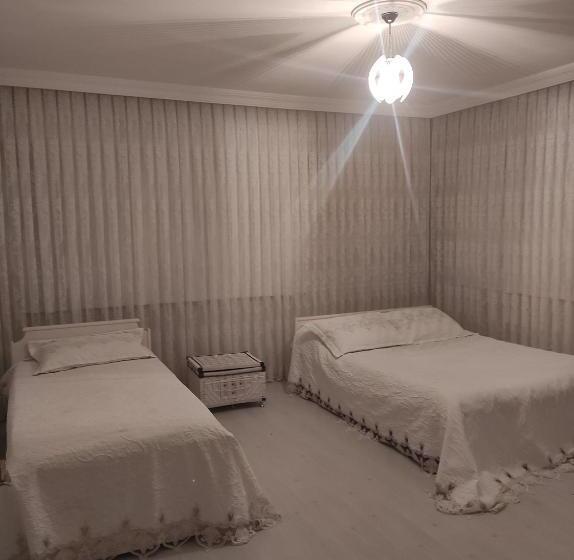 ペンション Badalapart