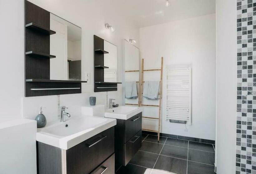 پانسیون Coeur De Ville #h3   Wifi Et Netflix   Lave Linge   Logement Partagé   Chambre Privée