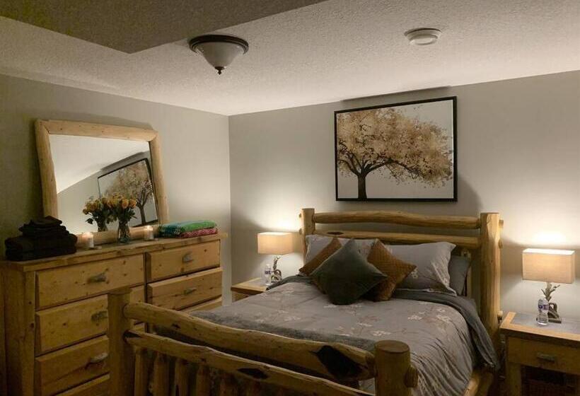 פנסיון Dragonfly Inn Loft & Walkout Suites