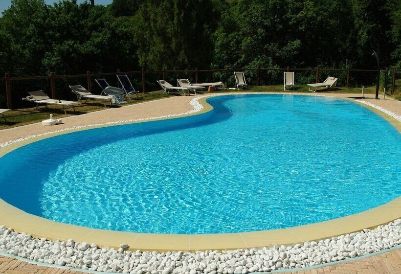 فندق Agriturismo Poggio La Fioraia