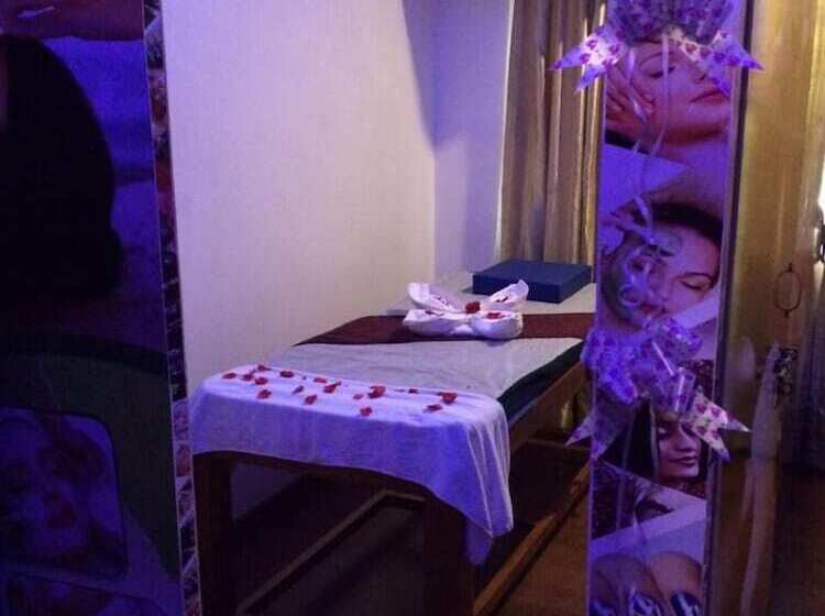 فندق Grand Clarks Inn